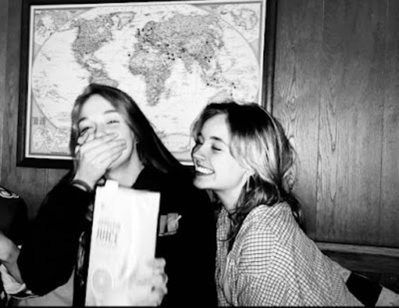 Meet your Posher, Tiana - Picture 1 of 1